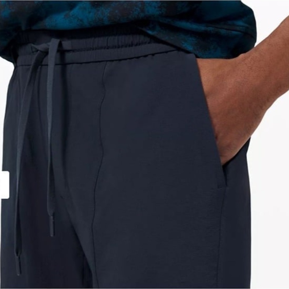 🆕 Lululemon Bowline Short 8" Stretch Cotton VersaTwill - S - Picture 4 of 7